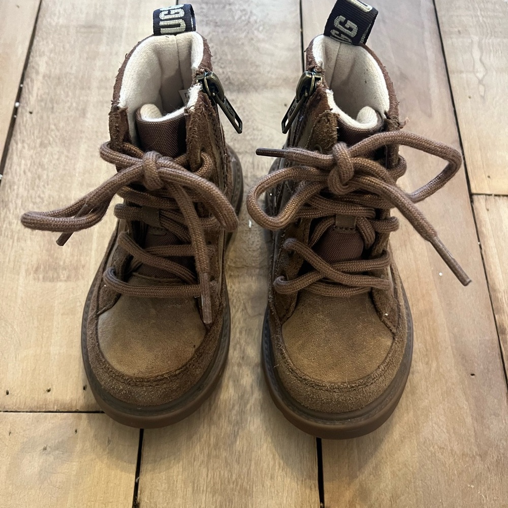 UGG Robley Fleece Lined Brown Weather Lace-Up Boots Toddler Size USA 7